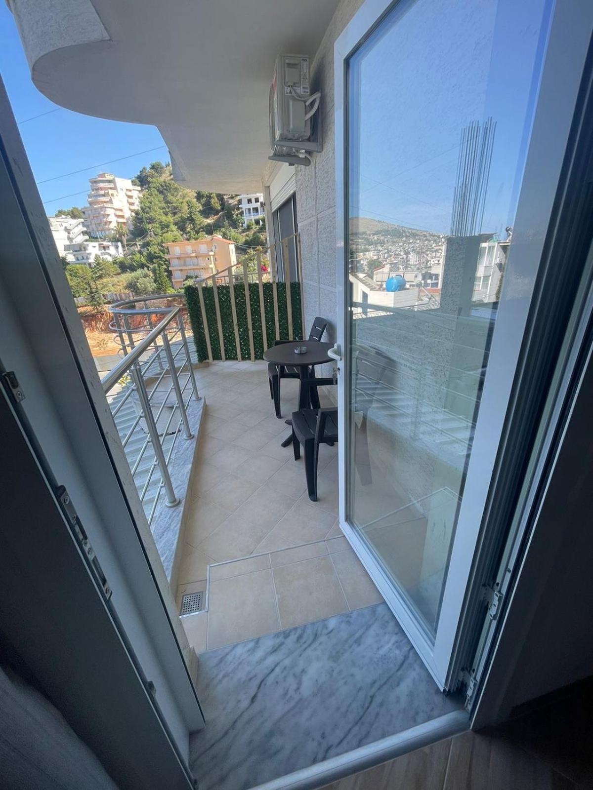 Vanesa Rooms Sarandë Exteriör bild